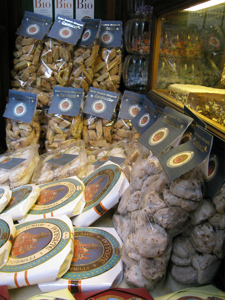 Land 'o Formaggio | a Cheese Shop in Sienna