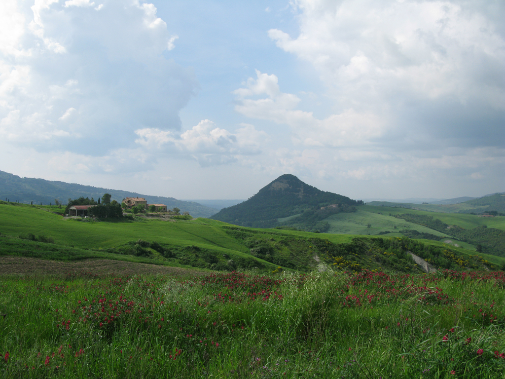 A shot from the Winding Road to Voltera