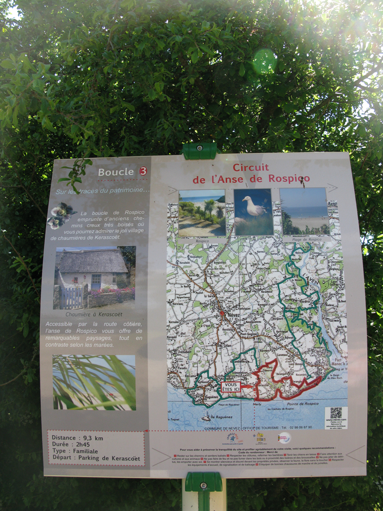 Kerascoet – Finally a walking map showing “vous etes ici.”