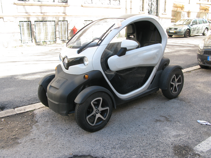 Lisbon - A Twizzy Near H10 Duque De Loule Hotel