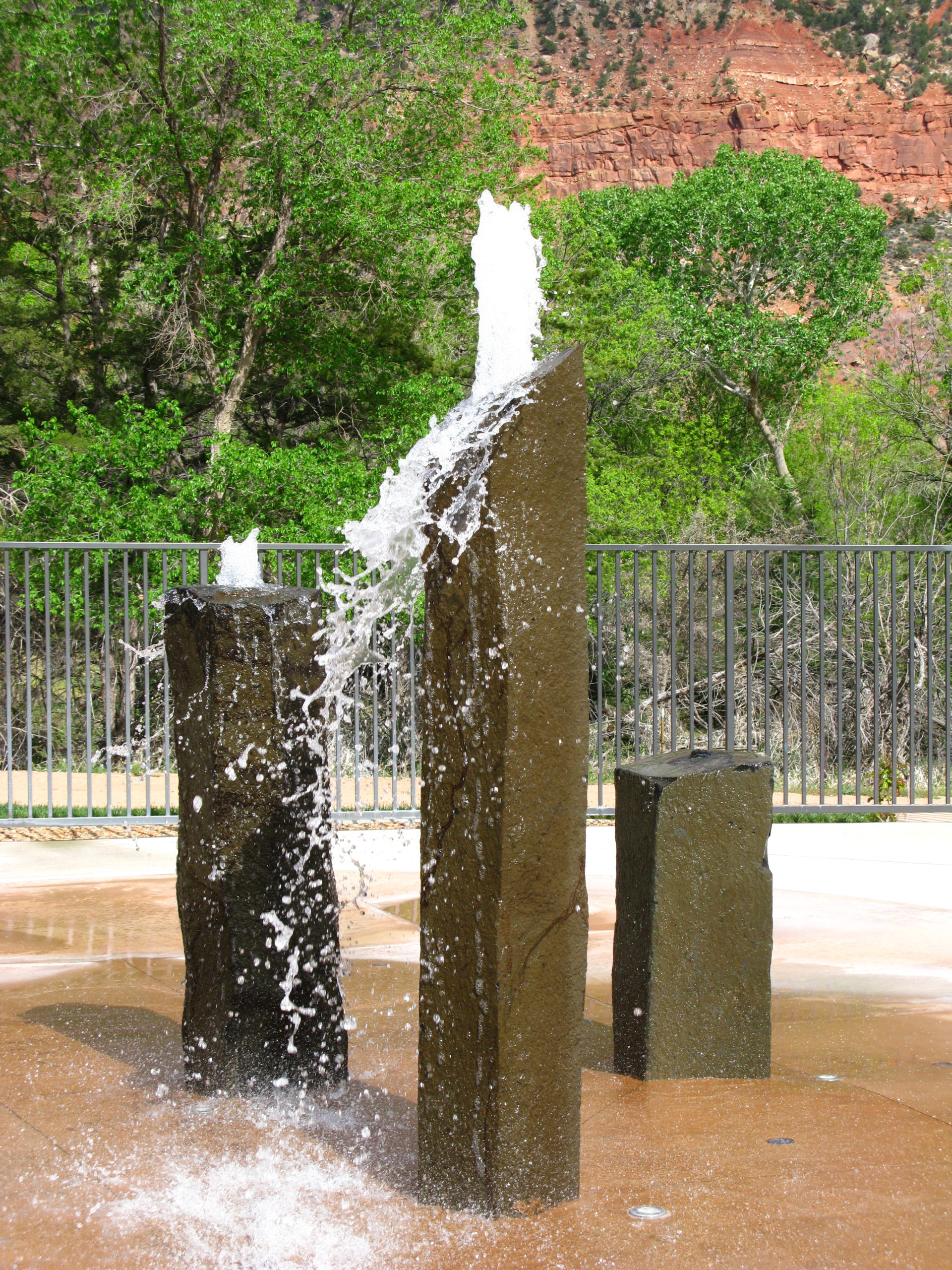 Springdale, Utah Pool Fountains