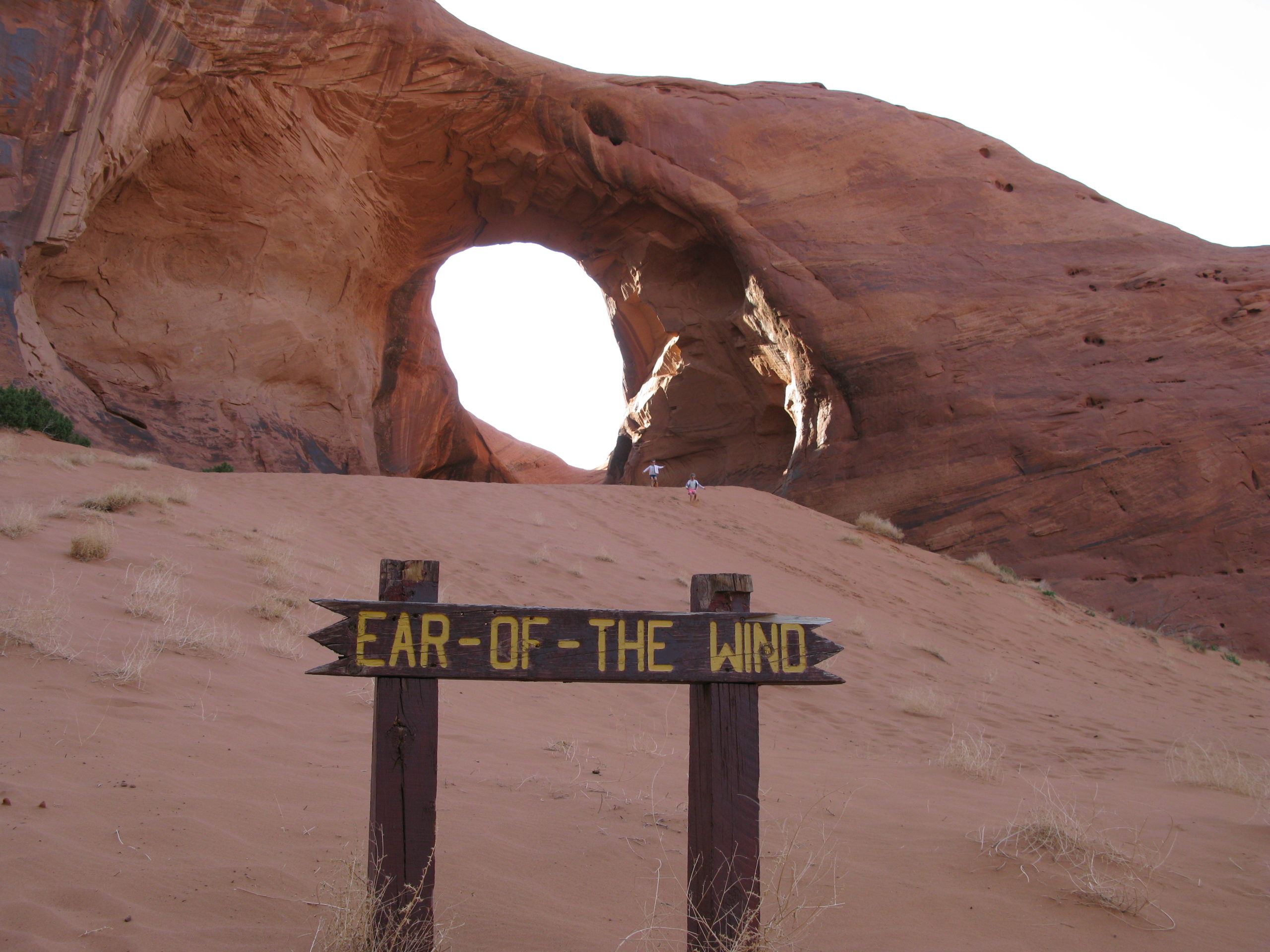 Monument Valley Tour: Ear of the Wind