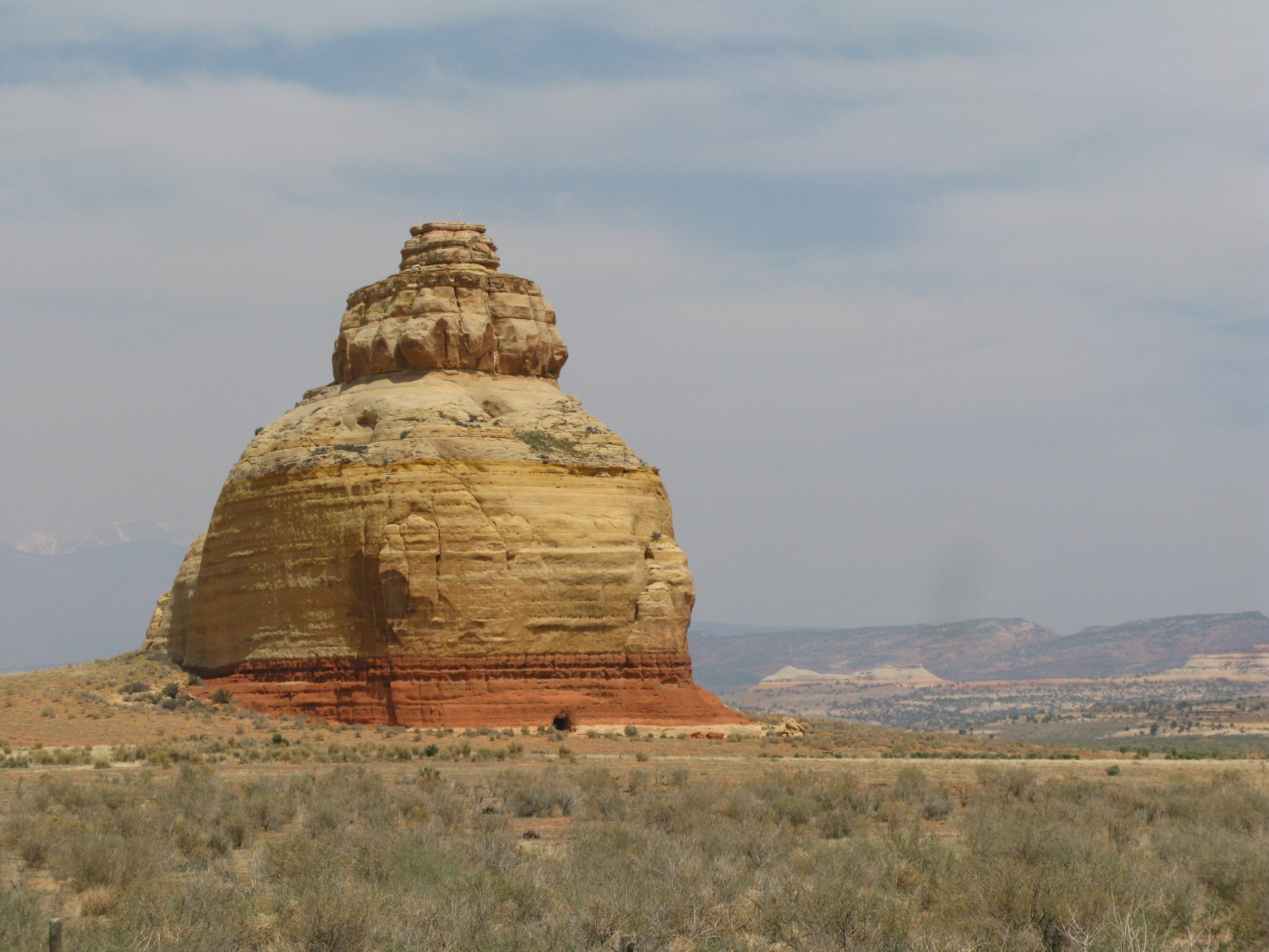 On the way from Monument Valley to Moab: Bell Rock or Church Rock