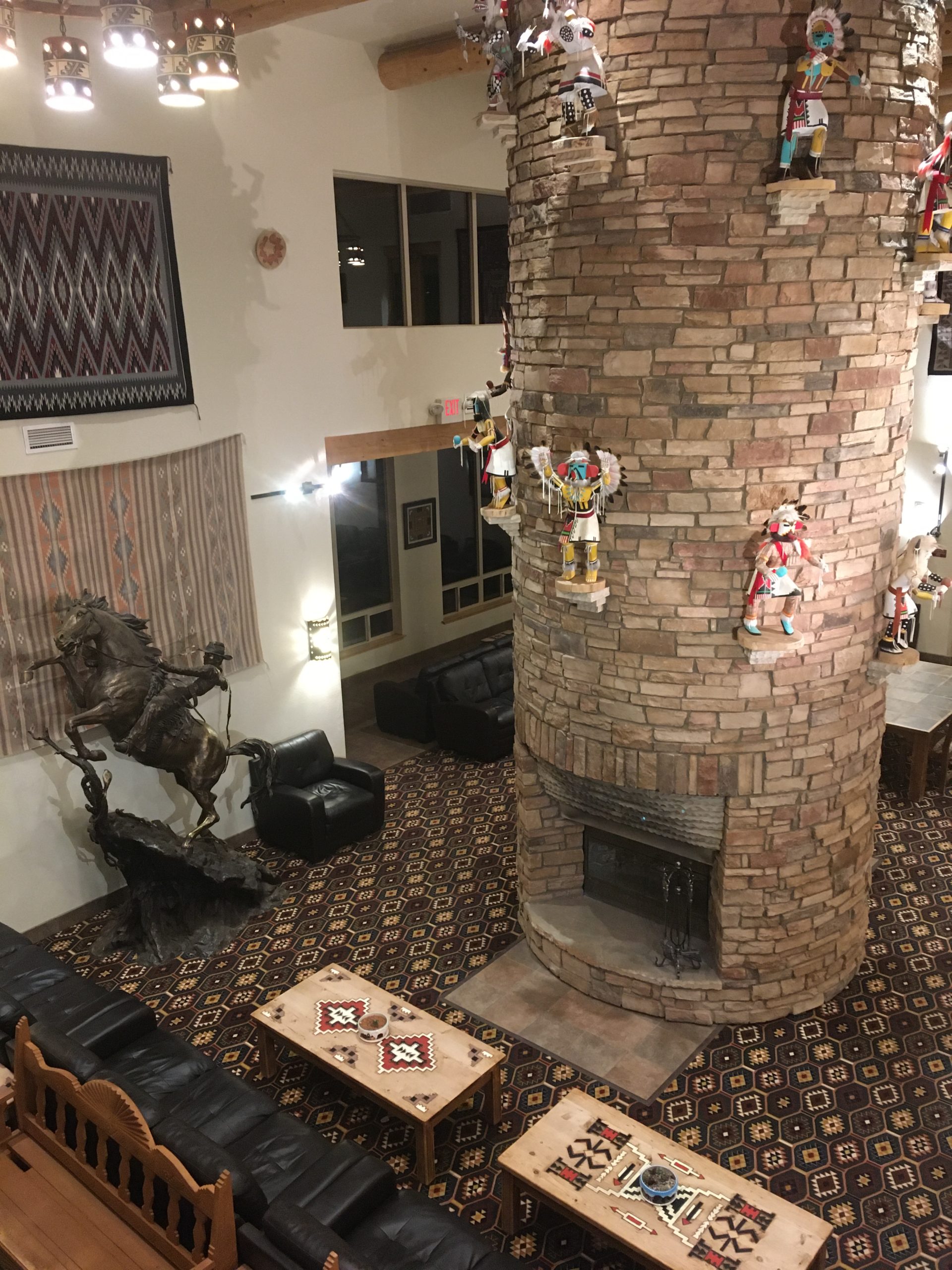 Monument Valley: Lobby of The View