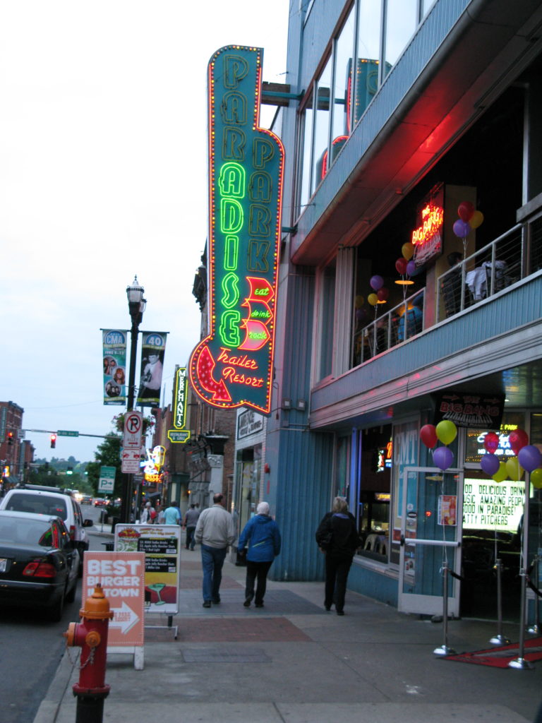 Nashville - Paradise Park Sign