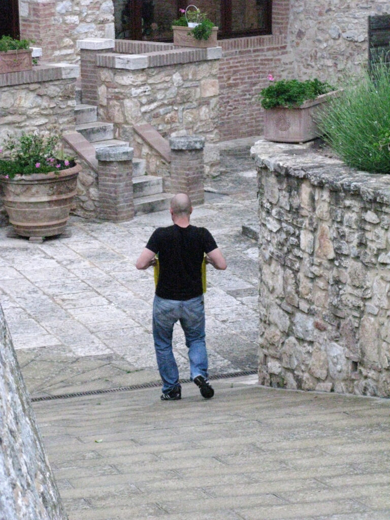 2008 Antonio Still At Work